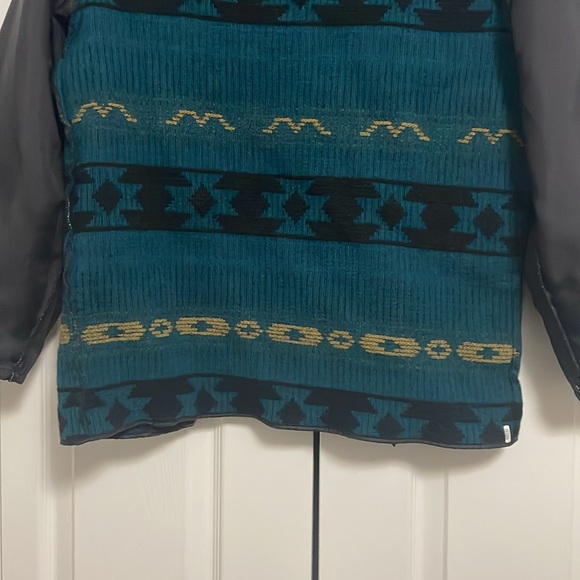 Vintage Woolrich Jacket M Saddle Blanket Interior Liner Aztec Wool 90s USA - Picture 9 of 9